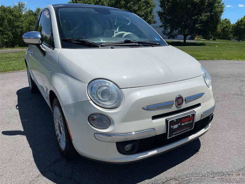 Used 2015 FIAT 500 Lounge w/ Luxury Leather Package FWD image 9