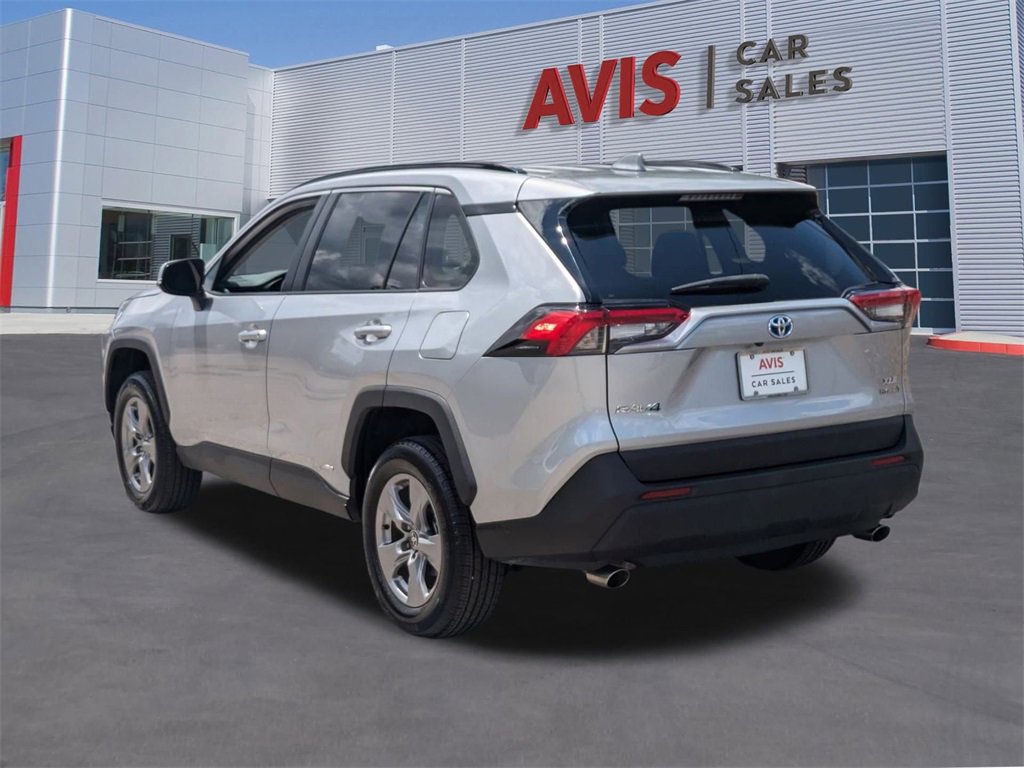 Used 2024 Toyota RAV4 XLE image 9