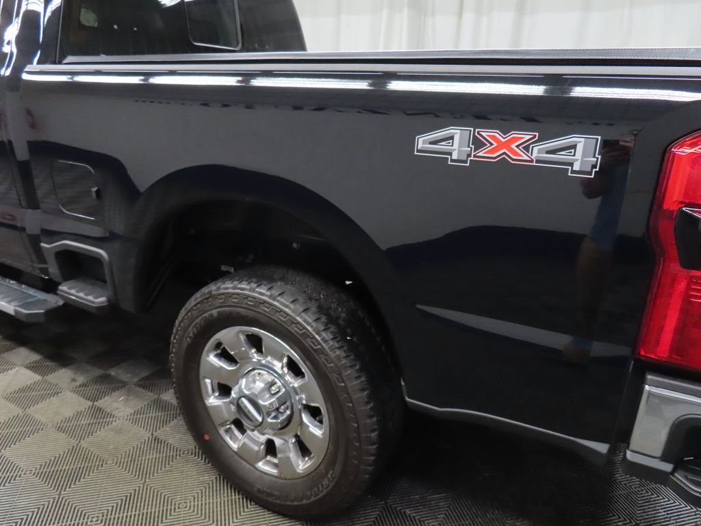 Used 2024 Ford F350 Lariat w/ Chrome Package image 50