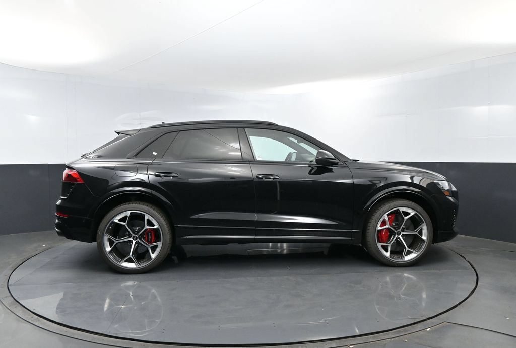New 2026 Audi RS Q8 performance AWD/4WD image 4