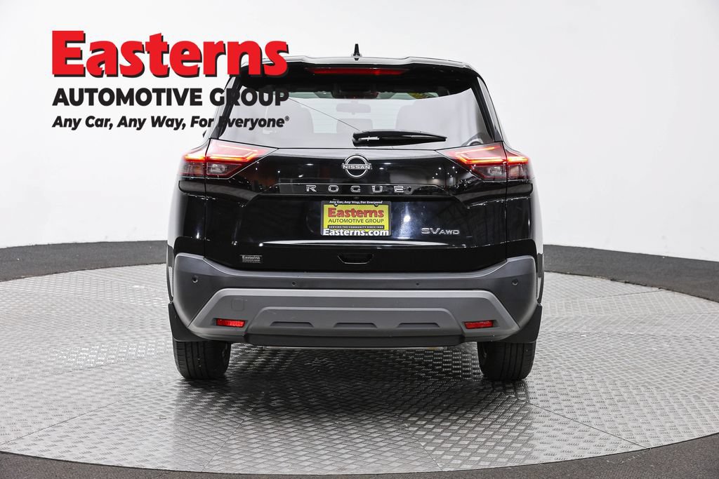Used 2023 Nissan Rogue SV AWD/4WD image 6