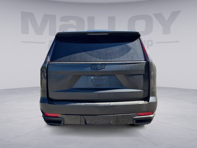 Certified 2024 Cadillac Escalade Premium Luxury Platinum w/ LPO, Floor Liner Package AWD/4WD image 4