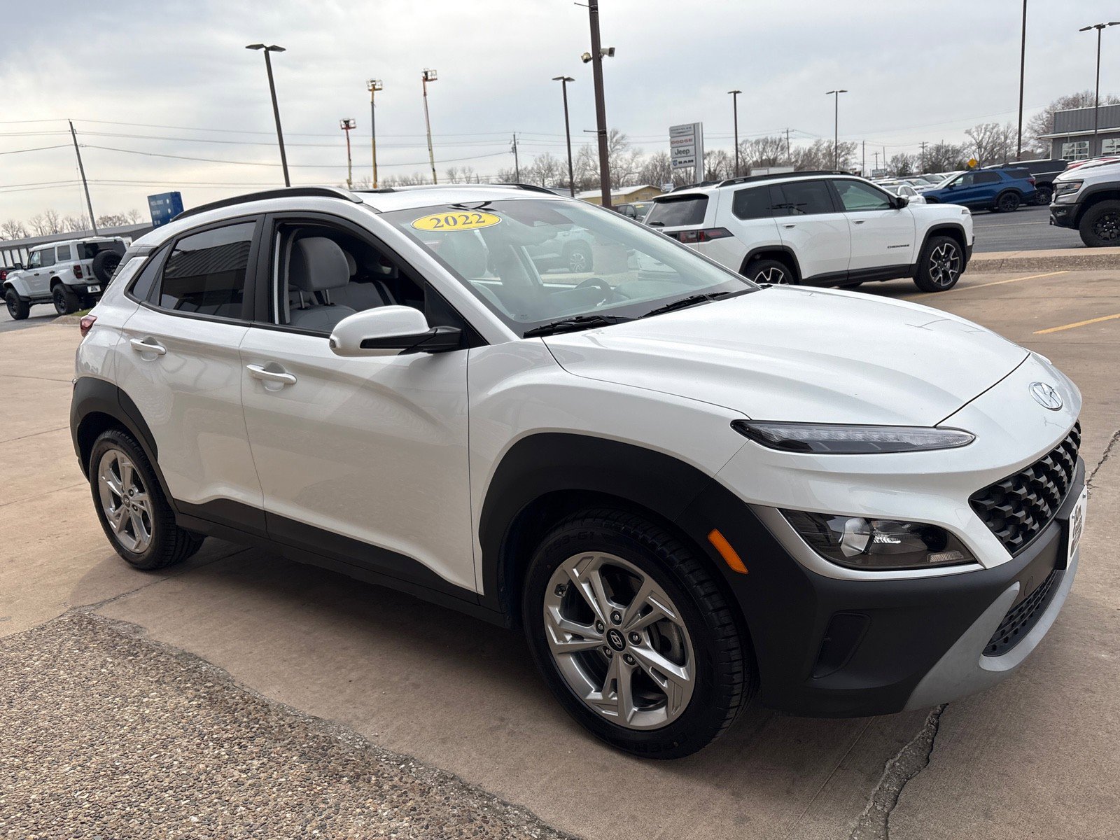 Used 2022 Hyundai Kona SEL w/ Convenience Package image 7