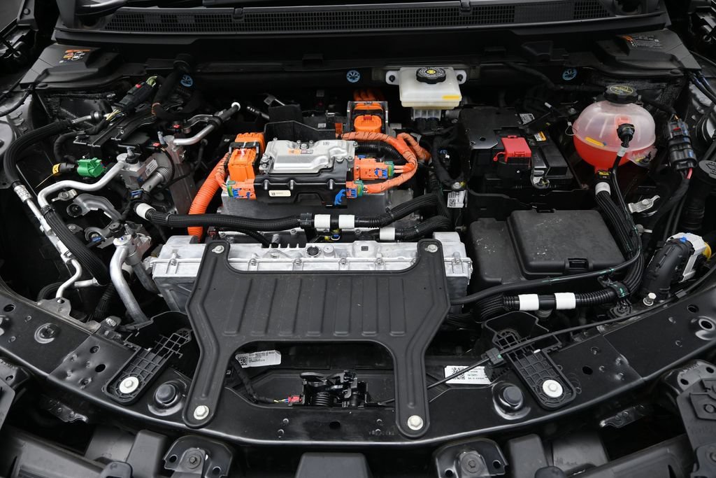 Used 2025 Cadillac Optiq Sport 2 AWD/4WD image 8