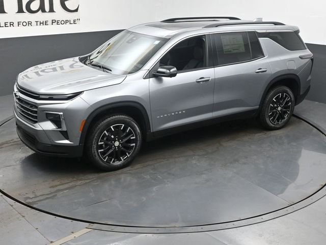 New 2026 Chevrolet Traverse LT w/ Enhanced Driving Package FWD image 23
