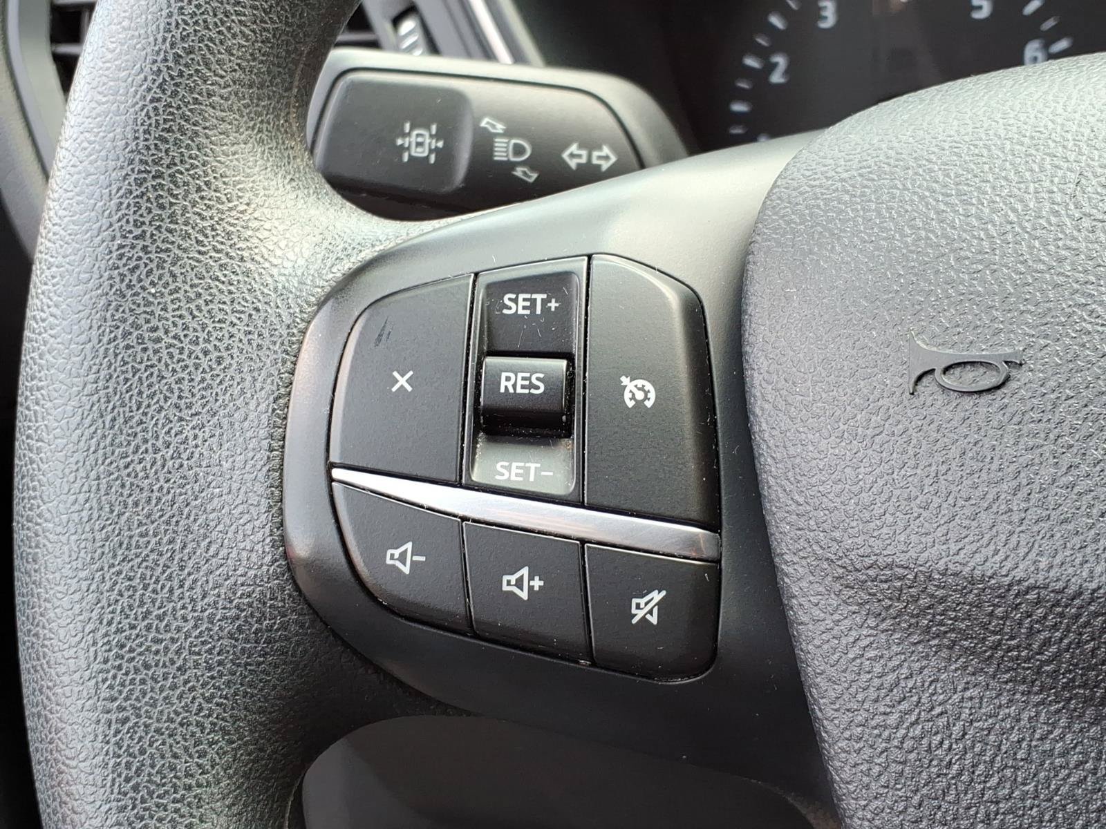 Certified 2022 Ford Escape SE AWD/4WD image 15