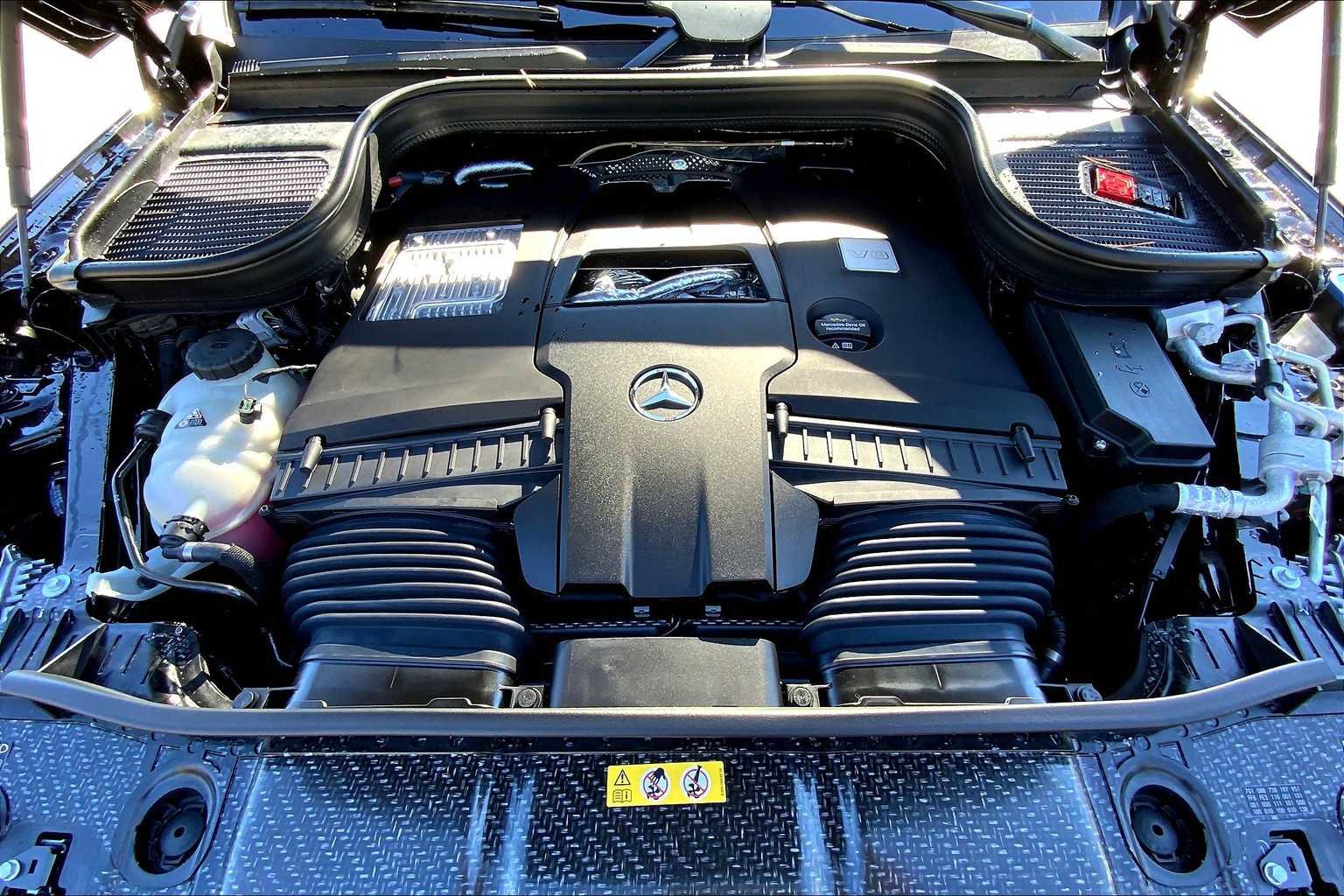 New 2026 Mercedes-Benz GLS 580 4MATIC image 20