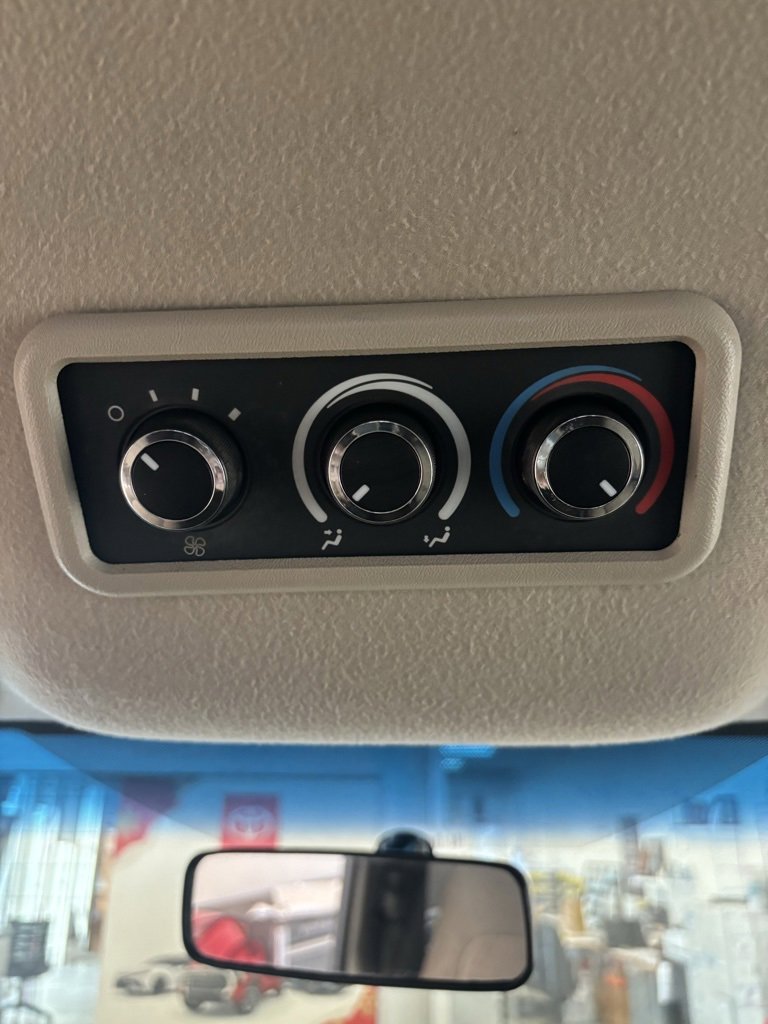 Used 2011 Chevrolet Express 3500 LT w/ LT Preferred Equipment Group image 15