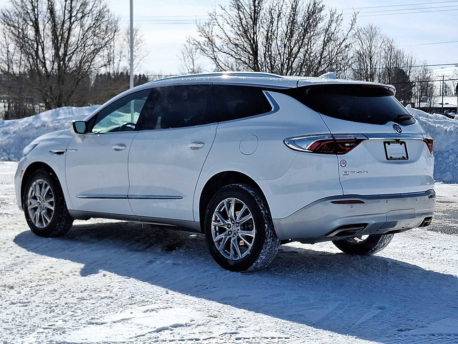 Certified 2023 Buick Enclave Essence w/ Experience Buick Package image 5