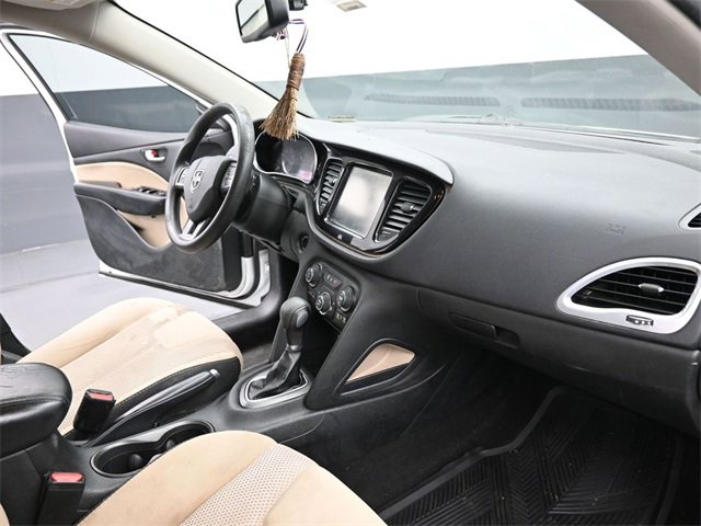 Used 2015 Dodge Dart SXT image 24