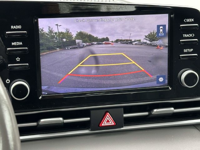 Used 2021 Hyundai Elantra SEL w/ Convenience + Premium Package FWD image 21