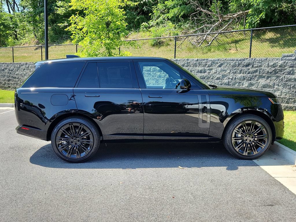 New 2026 Land Rover Range Rover SE AWD/4WD image 11
