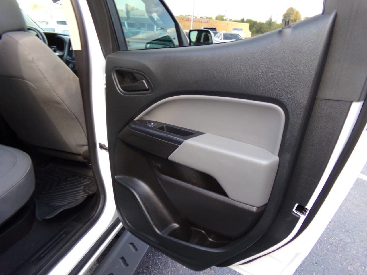 Used 2020 Chevrolet Colorado W/T w/ Custom Special Edition image 47