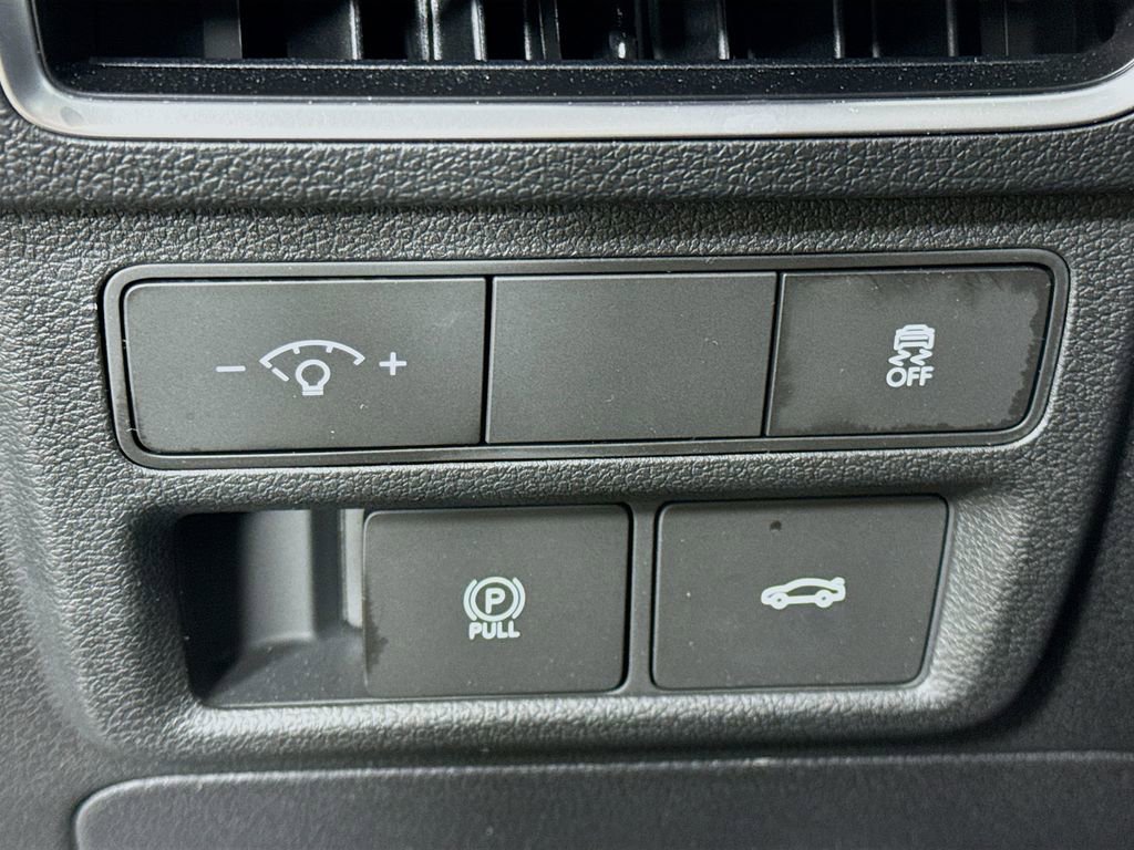 Certified 2025 Hyundai Sonata SEL image 10