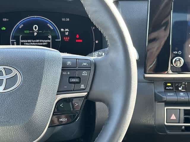 Used 2026 Toyota Camry LE w/ Convenience Package FWD image 9