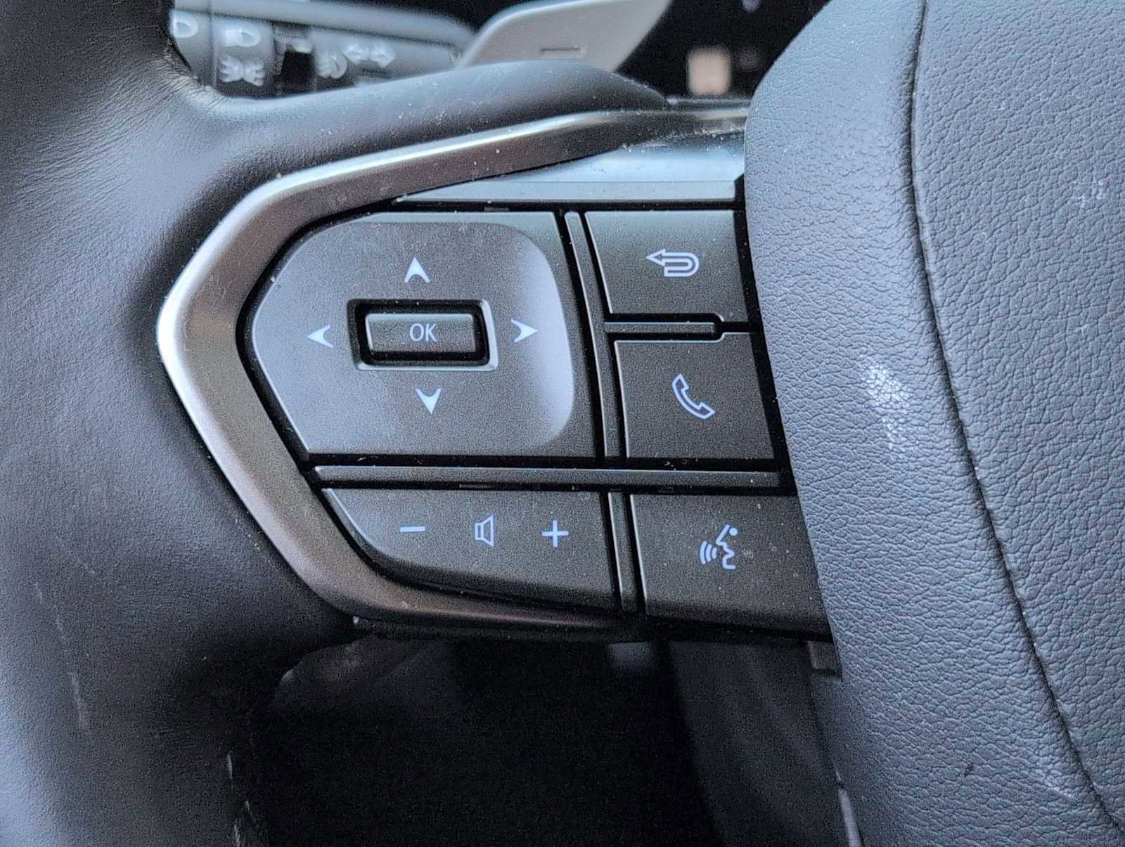 Used 2025 Lexus NX 350h AWD w/ Accessory Package (2T) image 23