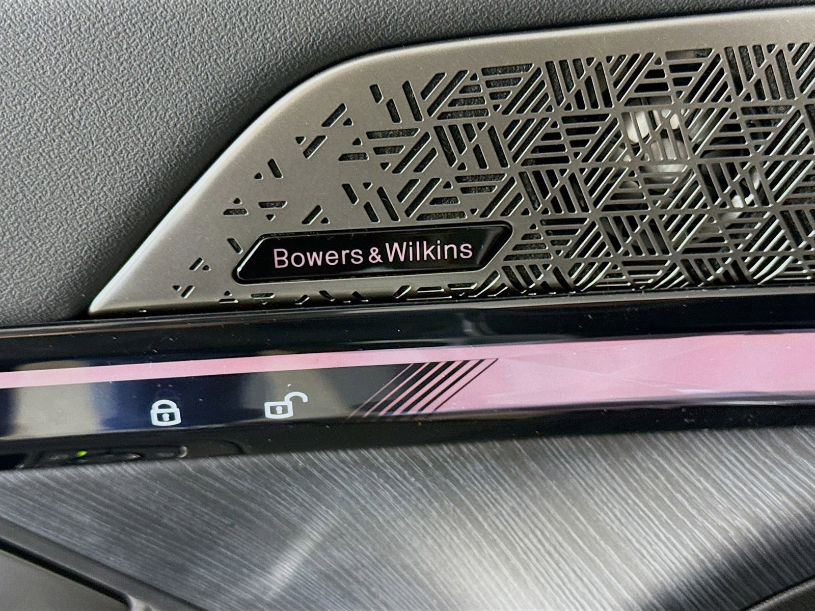 New 2026 BMW i5 eDrive40 w/ M Sport Package image 19