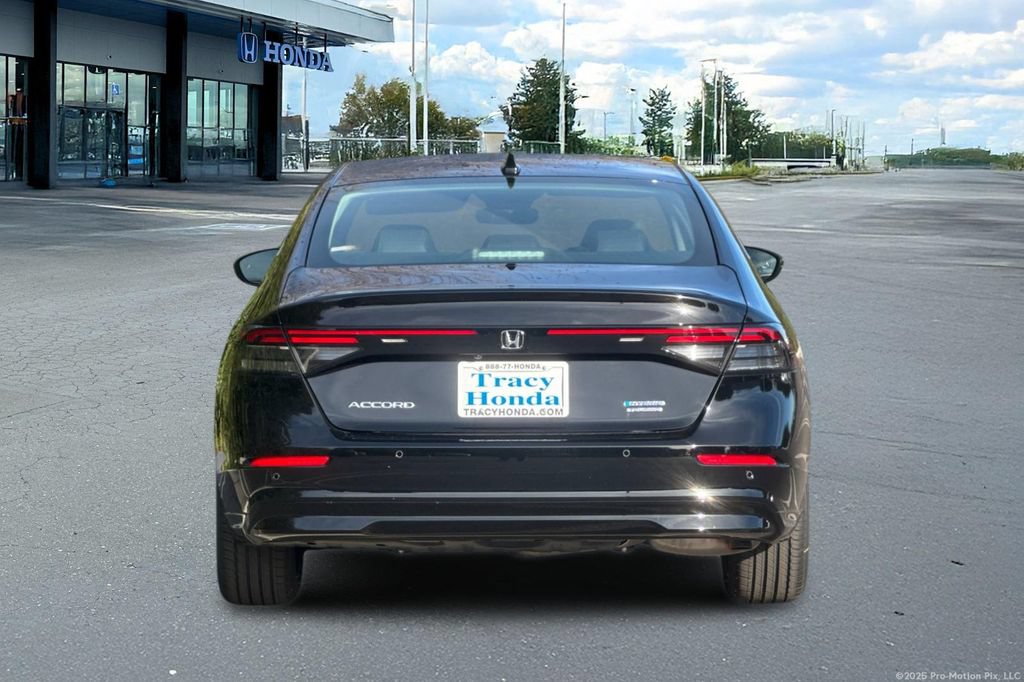 New 2026 Honda Accord Touring image 8