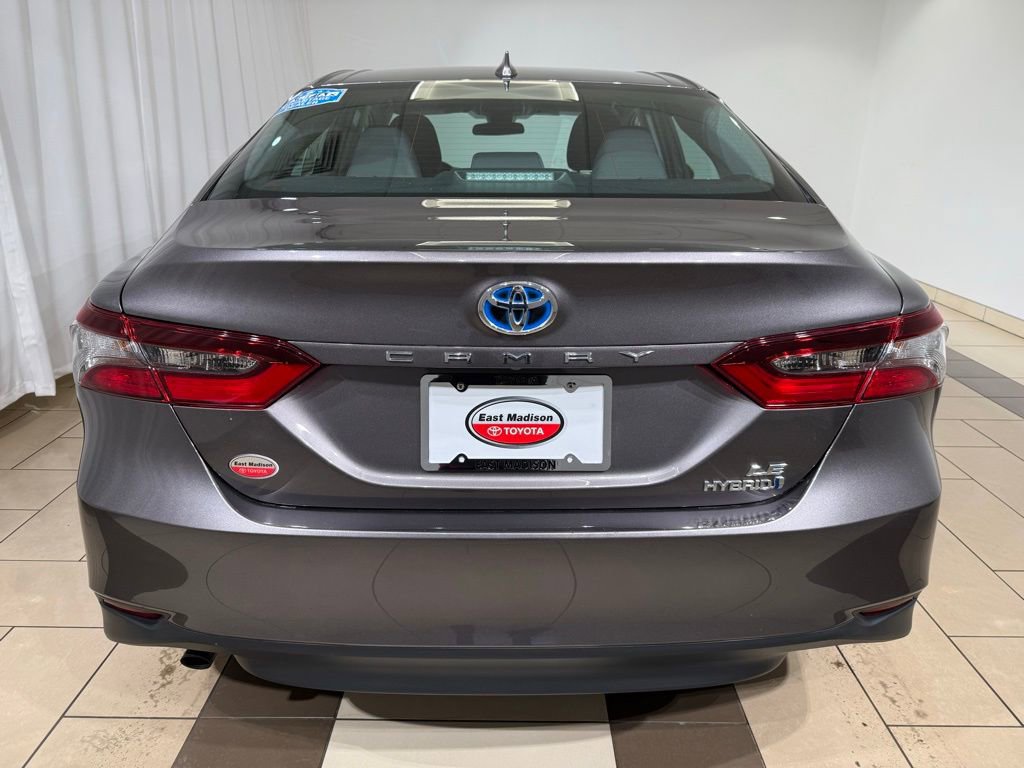 Certified 2023 Toyota Camry LE image 4