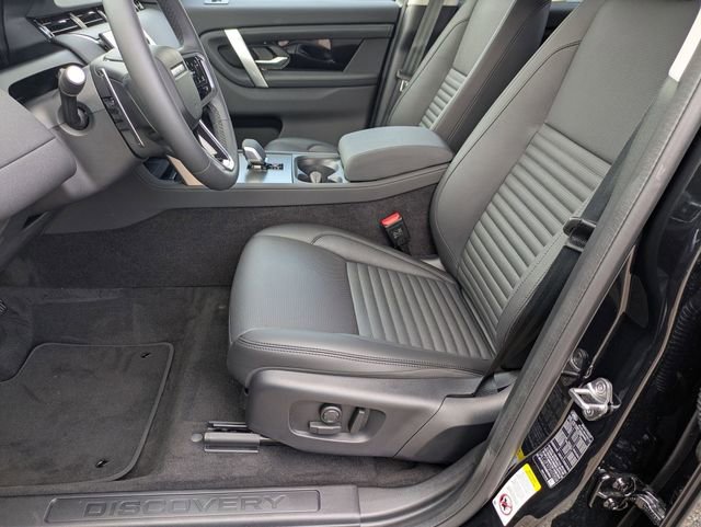 New 2025 Land Rover Discovery Sport S image 12