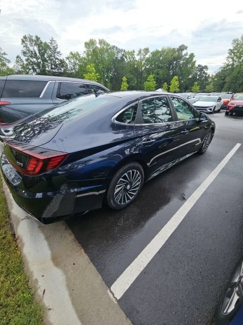 Used 2022 Hyundai Sonata Limited FWD image 5