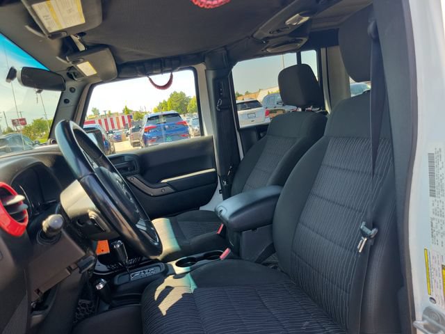 Used 2012 Jeep Wrangler Unlimited Sport AWD/4WD image 5