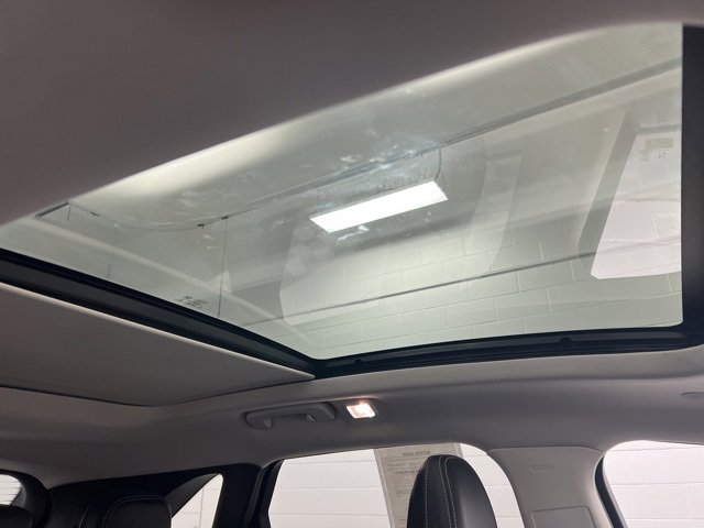 Used 2022 Ford Escape SEL image 26