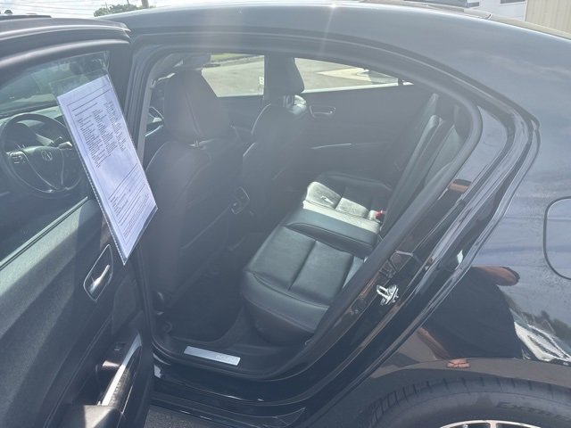 Used 2018 Acura TLX w/ Technology Package image 12