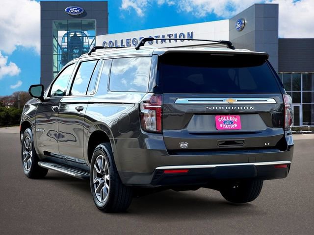 Used 2021 Chevrolet Suburban LT image 3