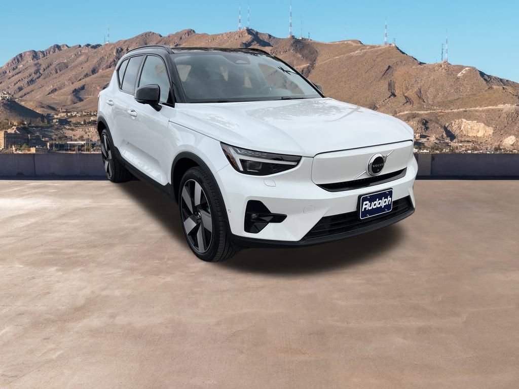 Used 2023 Volvo XC40 Recharge Ultimate w/ Protection Package Premier image 13