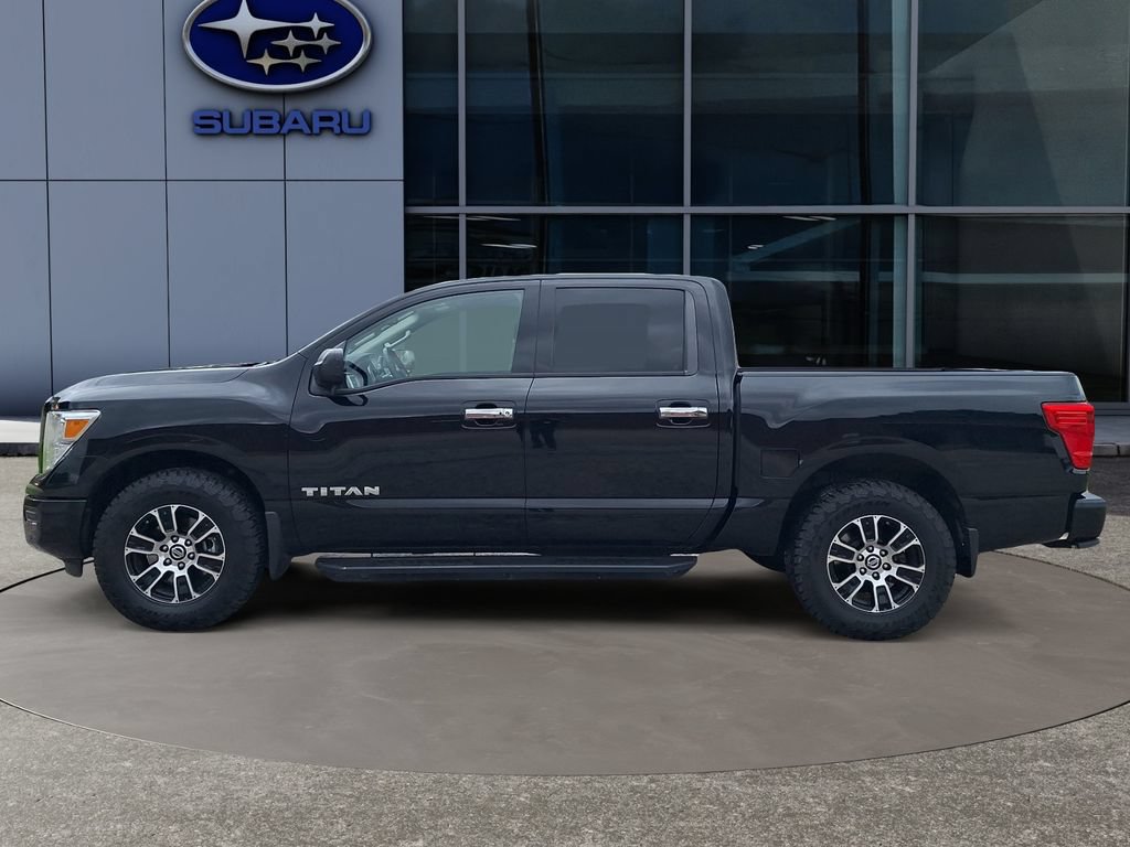 Used 2021 Nissan Titan SV w/ SV Convenience Package AWD/4WD image 8