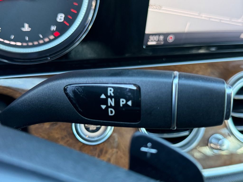 Used 2017 Mercedes-Benz E 300 E 300 image 20