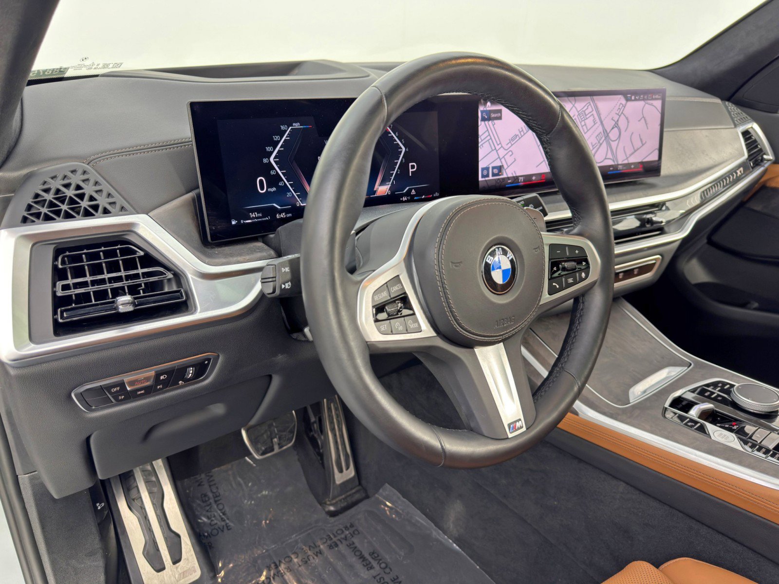 Used 2023 BMW X7 xDrive40i w/ M Sport Package image 14