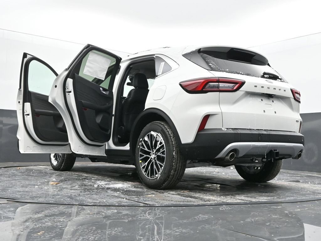 New 2026 Ford Escape Base w/ Class II Trailer Tow Package image 71