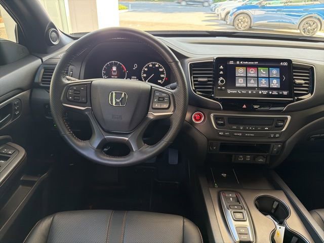 Used 2025 Honda Ridgeline TrailSport image 17