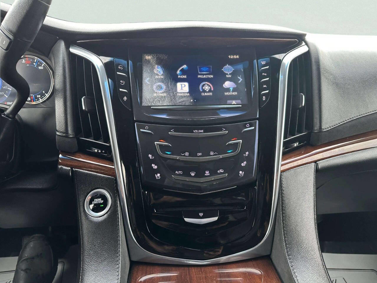 Used 2016 Cadillac Escalade ESV Luxury AWD/4WD image 31