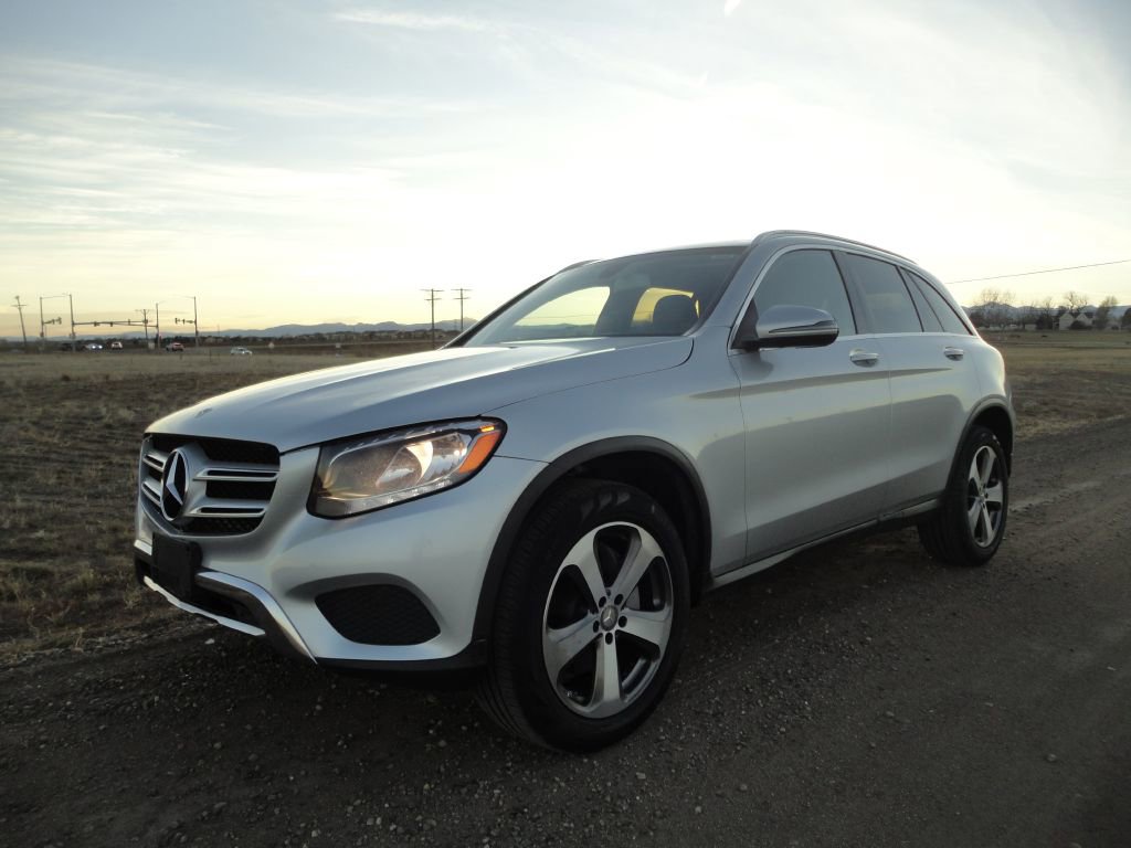 Used 2016 Mercedes-Benz GLC 300 4MATIC image 1