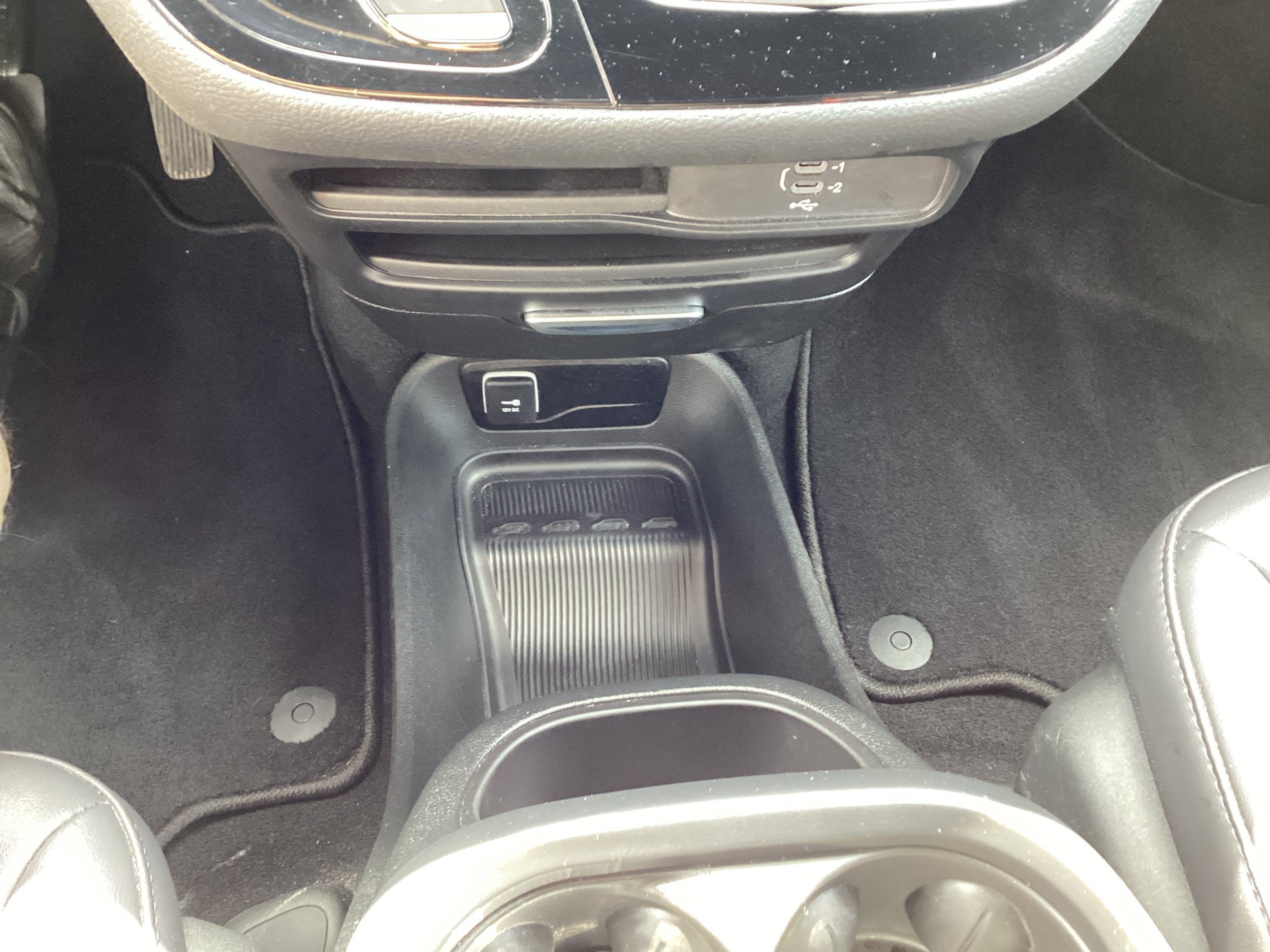 Used 2026 Chrysler Pacifica Select FWD image 20