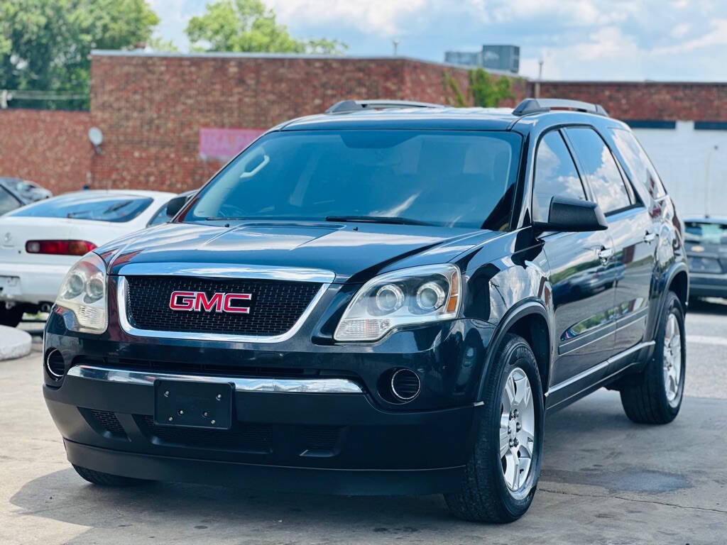 Used 2011 GMC Acadia SL AWD/4WD image 3