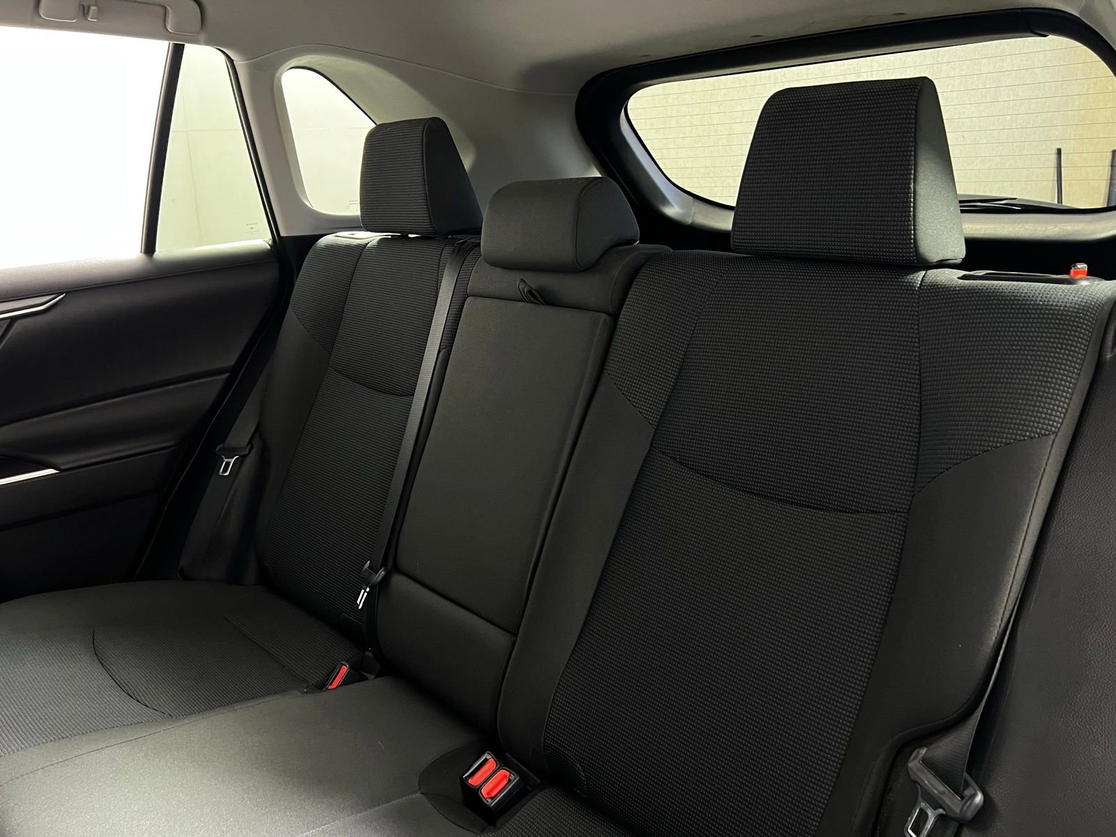 Used 2023 Toyota RAV4 LE image 20