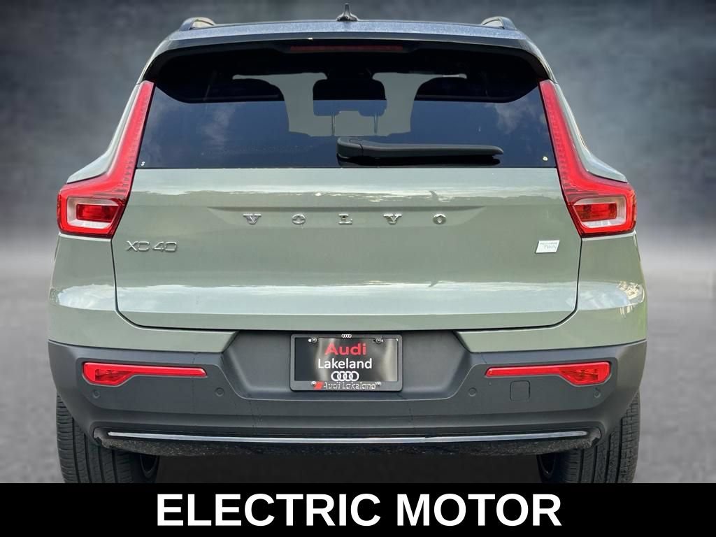 Used 2023 Volvo XC40 Recharge Ultimate AWD/4WD image 4