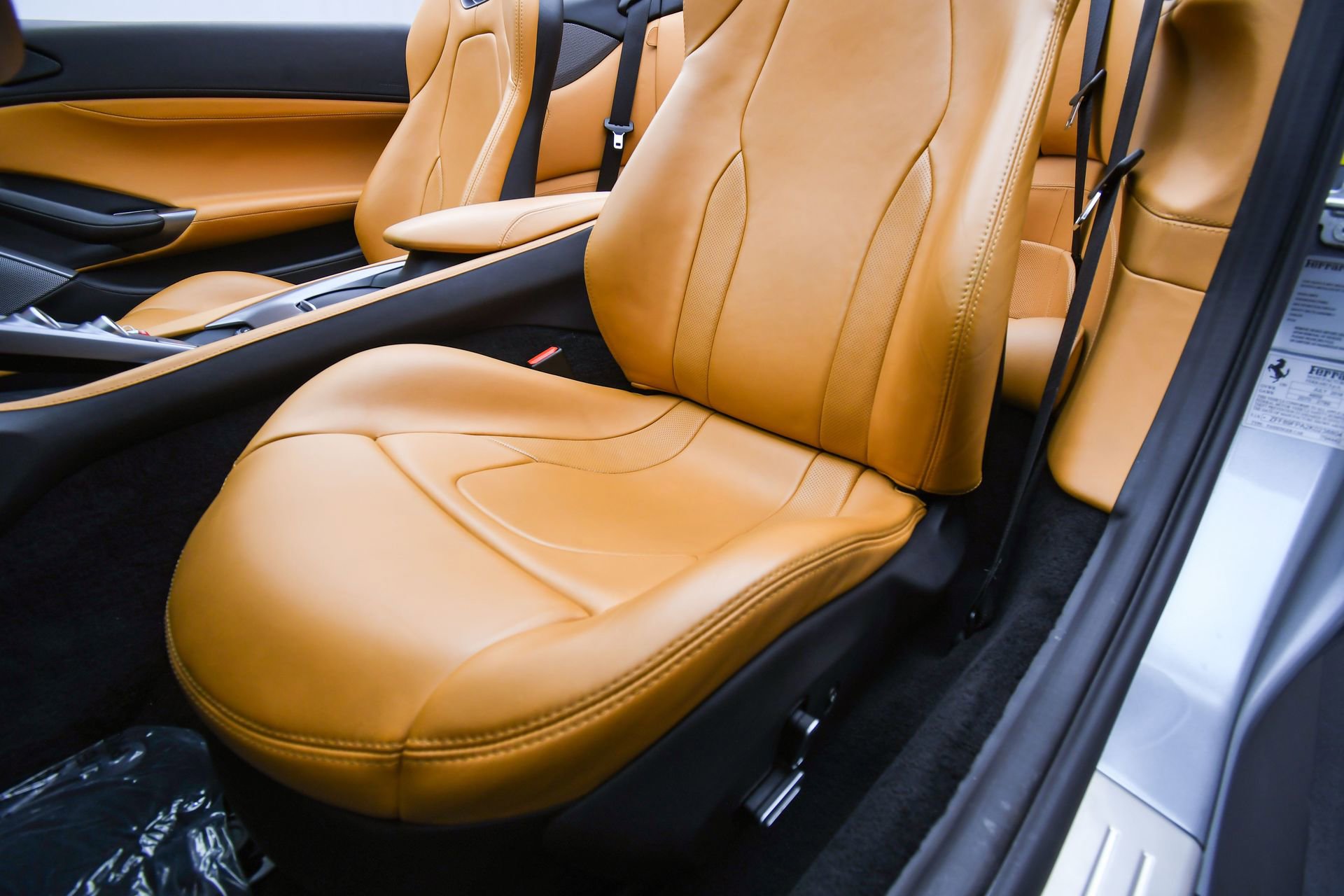 Used 2019 Ferrari Portofino image 58