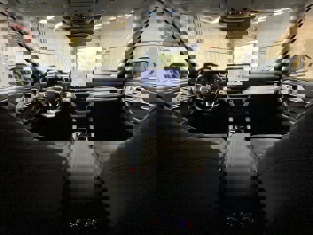 Used 2025 Ford Explorer Active image 20