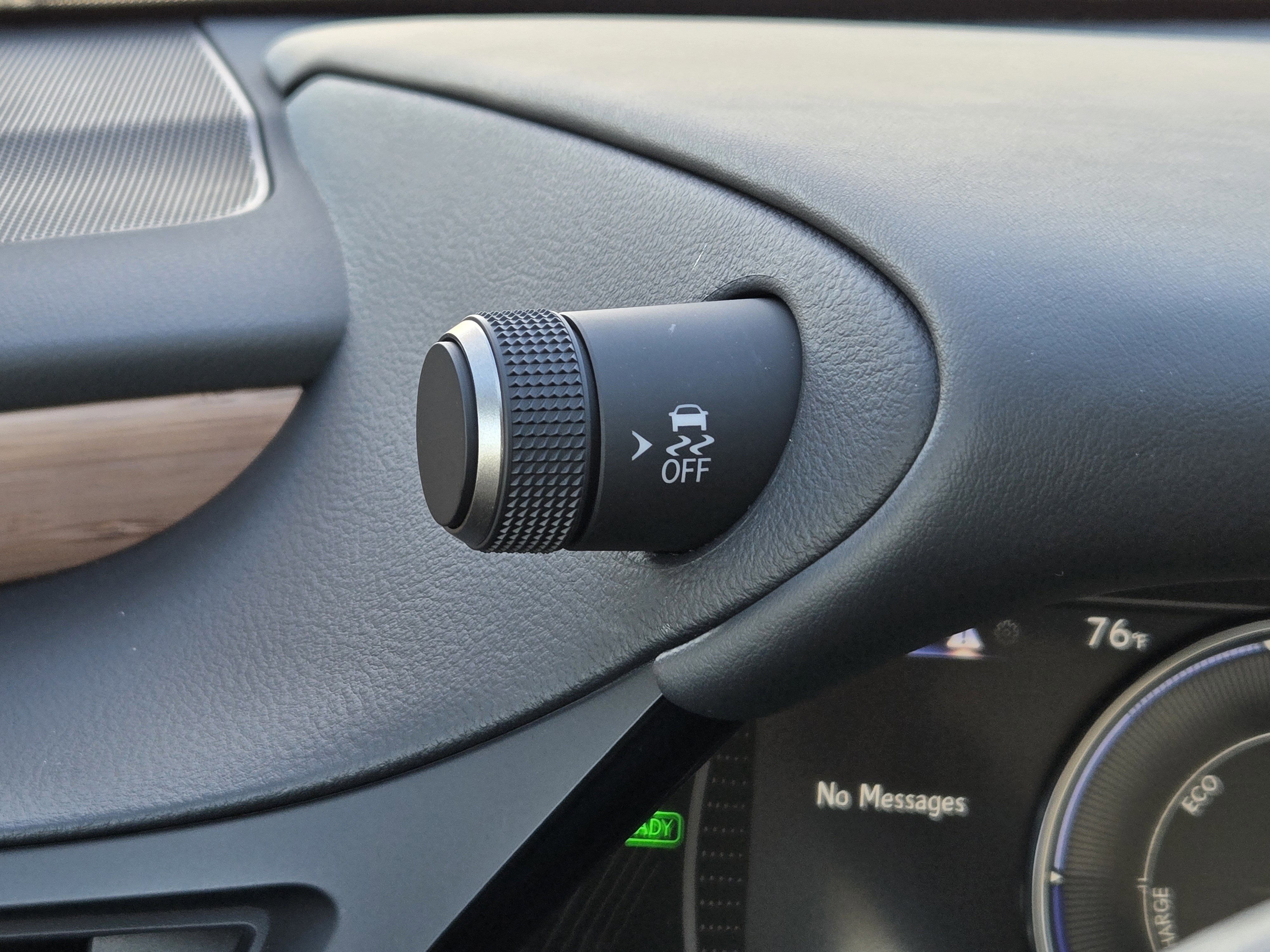 Used 2025 Lexus ES 300h w/ Premium Package image 33