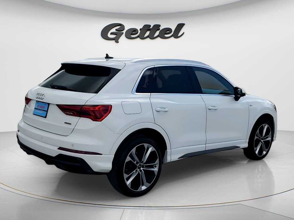 Used 2020 Audi Q3 2.0T Premium Plus w/ Premium Plus Package AWD/4WD image 5