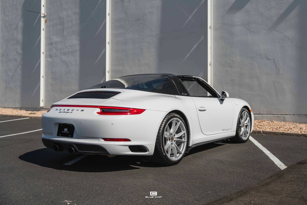 Used 2019 Porsche 911 Targa 4 AWD/4WD image 23