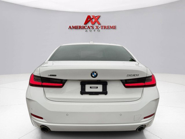 Used 2023 BMW 330i xDrive Sedan w/ Driving Assistance Package image 4