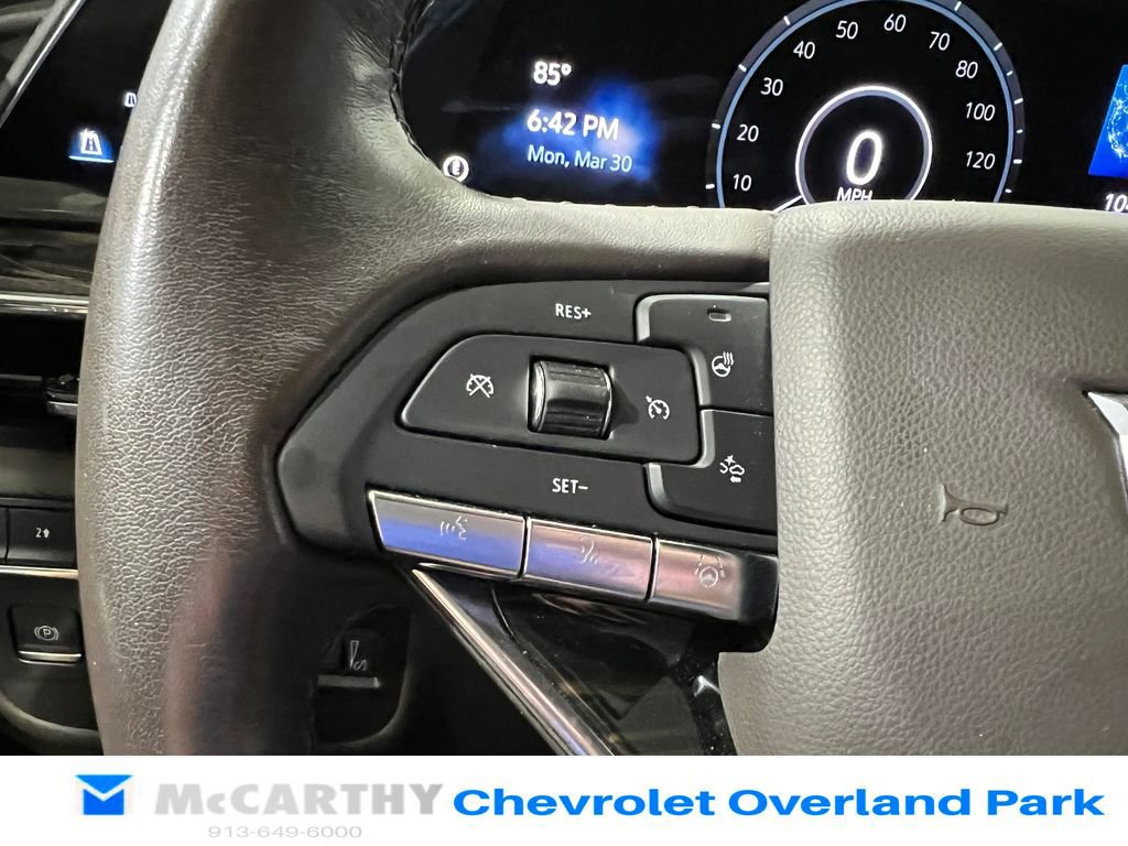 Used 2022 Cadillac Escalade Premium Luxury image 14