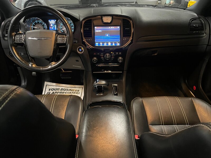 Used 2012 Chrysler 300 S w/ Luxury Group image 8