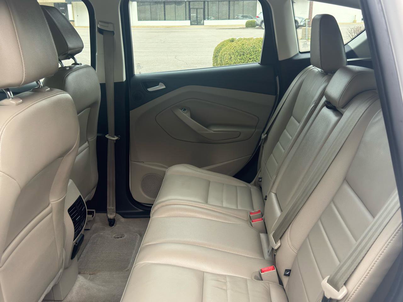 Used 2015 Ford C-MAX Energi SEL w/ Equipment Group 301A image 43